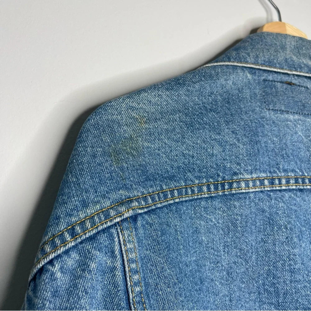 Levi's Light Blue Denim Jacket - Picture 7 of 9